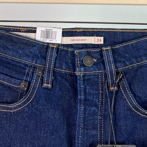 NWT Levi’s Ribcage High Rise Bootcut Jeans in High Key Dark Wash - Picture 13 of 14